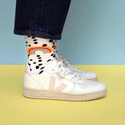 Eleanor Bowmer : Rainbow Socks