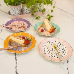 Eleanor Bowmer Scalloped Cake Plates – Set Of 4