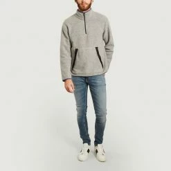 CLOSED Grey Fleece Sweater