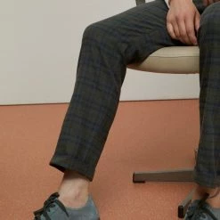 CLOSED Buckle Pant - Relaxed Fit - Carreaux