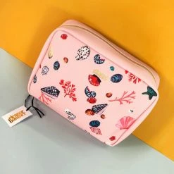 Eleanor Bowmer : Miami Shells Washbag