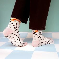 Eleanor Bowmer : Rainbow Socks